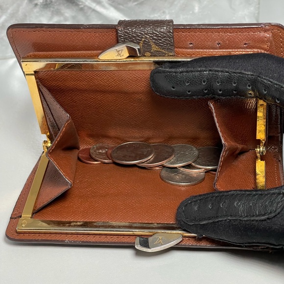 Auth Vintage 1998 LOUIS VUITTON Viennois Kisslock Wallet Coin Pouch Purse Canvas - Picture 6 of 16